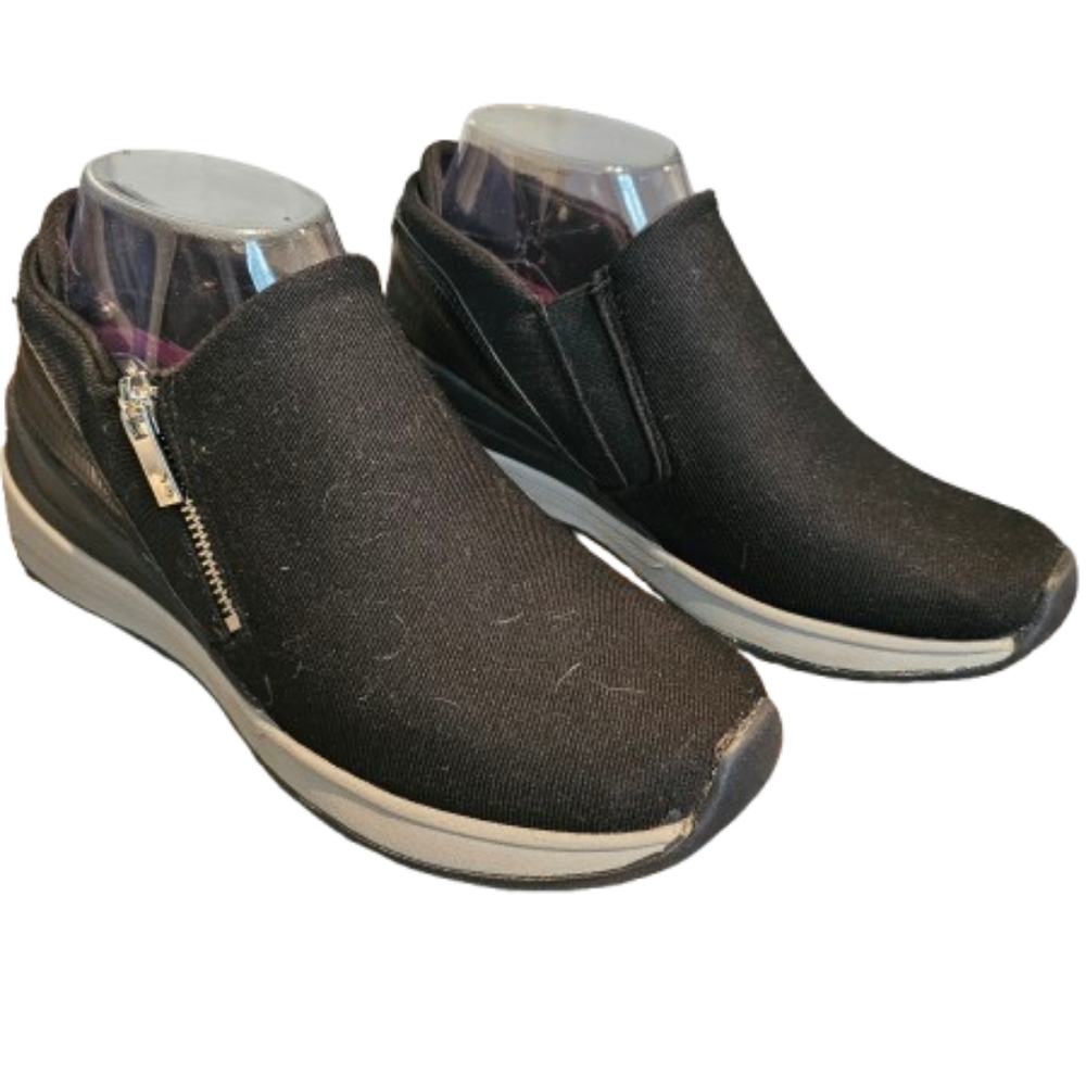 Ryka Women's Guinevere Zipper Ankle Boots in Black